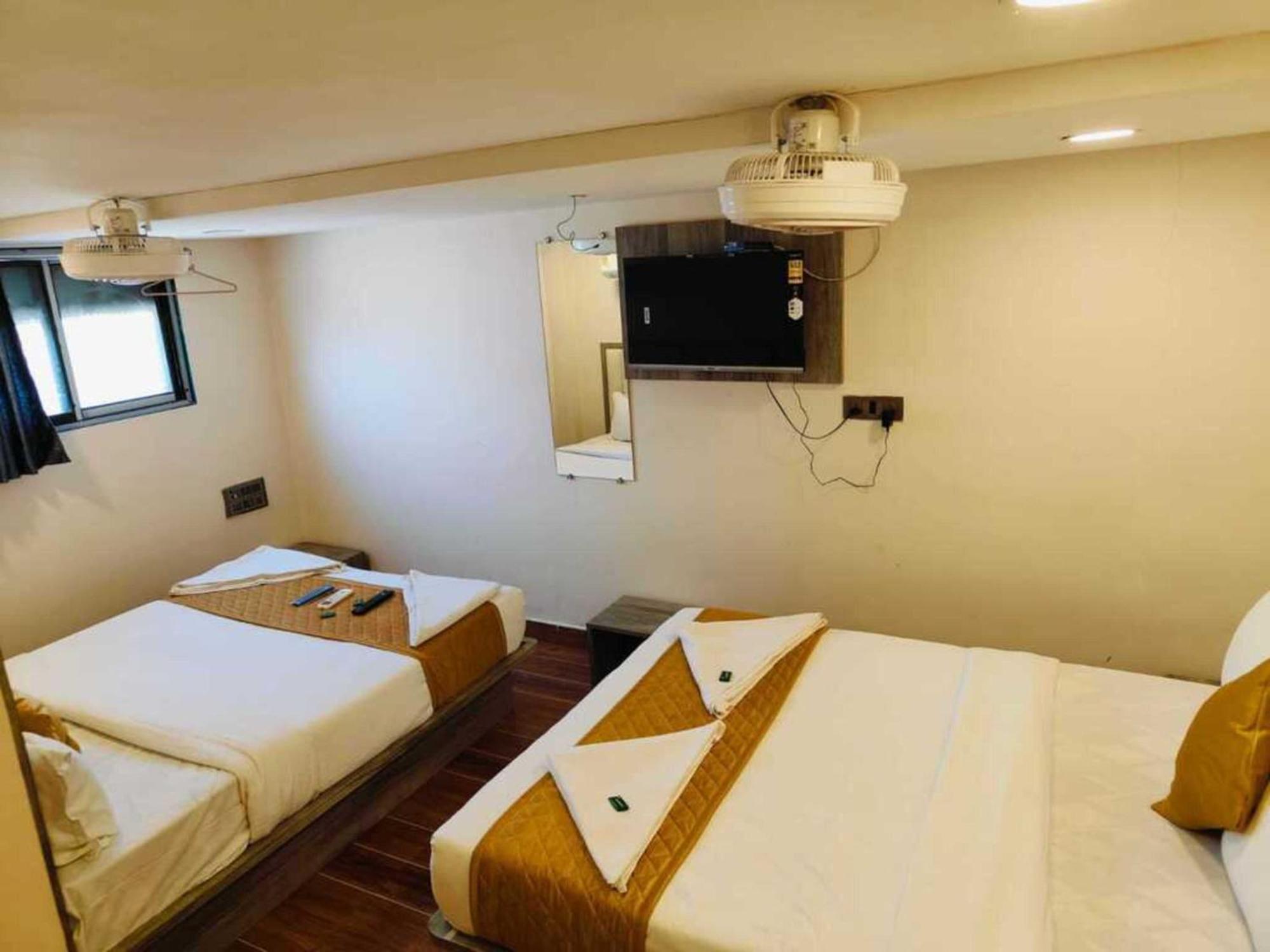 מומביי Hotel Pride Suites - Kurla West מראה חיצוני תמונה